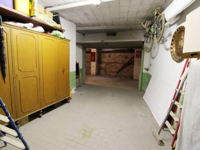 Box in vendita a Mulinetti, Recco