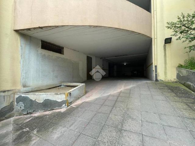 Box in vendita a Calabria, Reggio Calabria