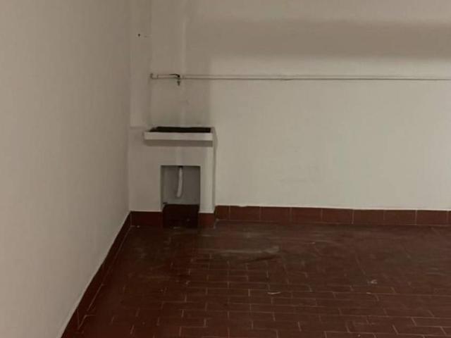 Box in vendita a Calabria, Cosenza