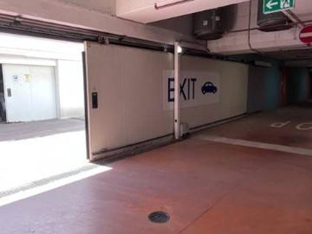 Box in vendita a Riccione, Reggio Emilia