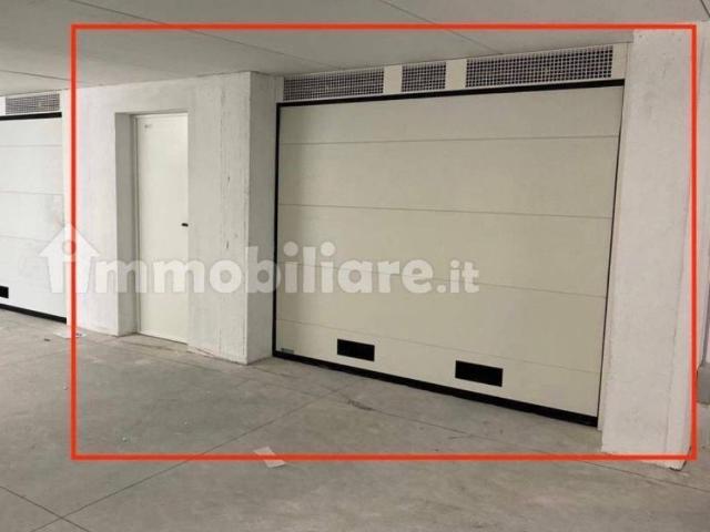 Box in vendita a Riccione, Reggio Emilia