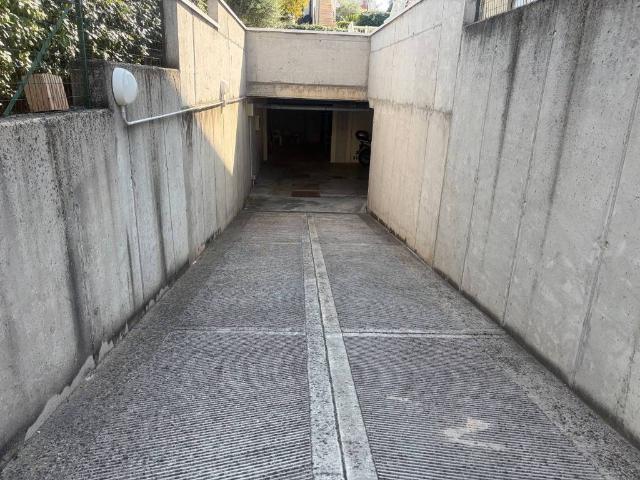 Box in vendita a Fontanelle, Riccione