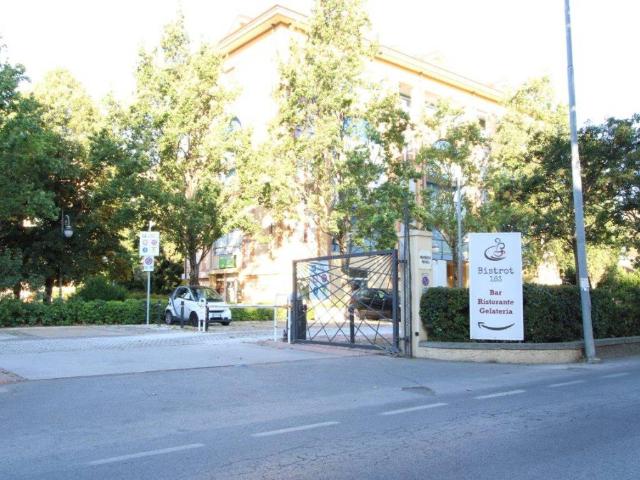 Box in vendita a Rimini