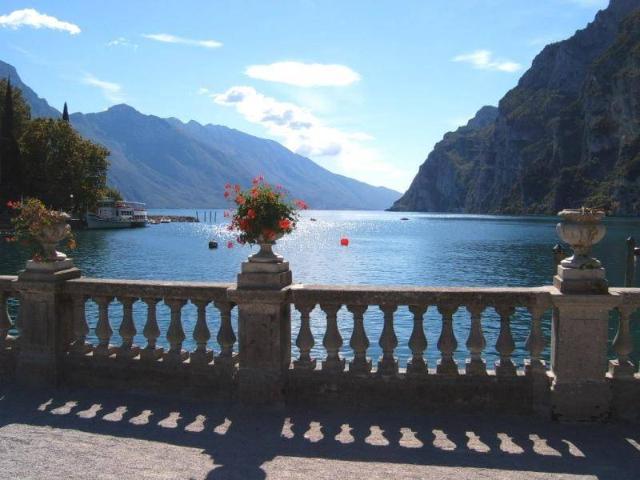 Box in vendita a Comunità Alto Garda e Ledro, Riva