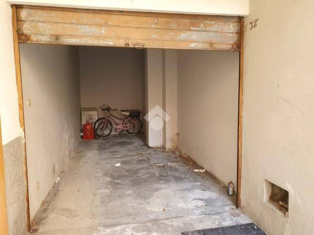 Box in vendita a Riva Ligure, Liguria