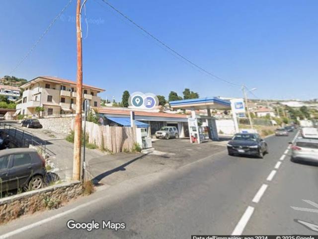Box in vendita a Riva Ligure, Liguria