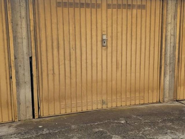 Box in vendita a Vesignano, Piemonte