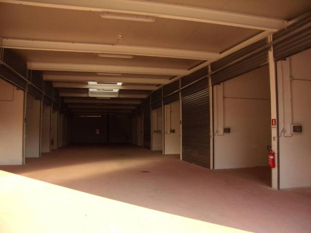 Box in vendita a Maiasco, Piemonte