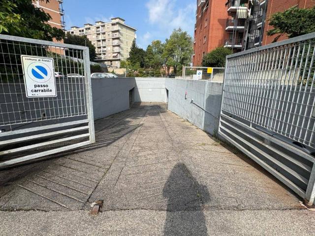 Box in vendita a Piemonte, Torino