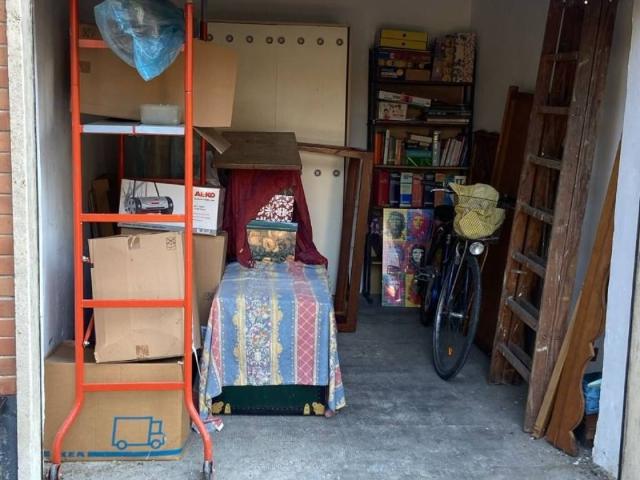 Box in vendita a Borgo Uriola, Piemonte