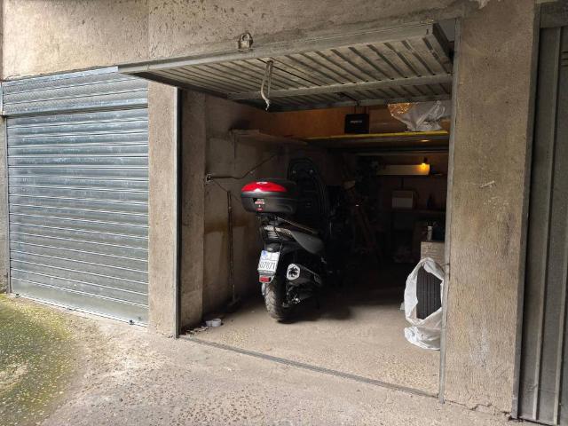 Box in vendita a Maiasco, Piemonte