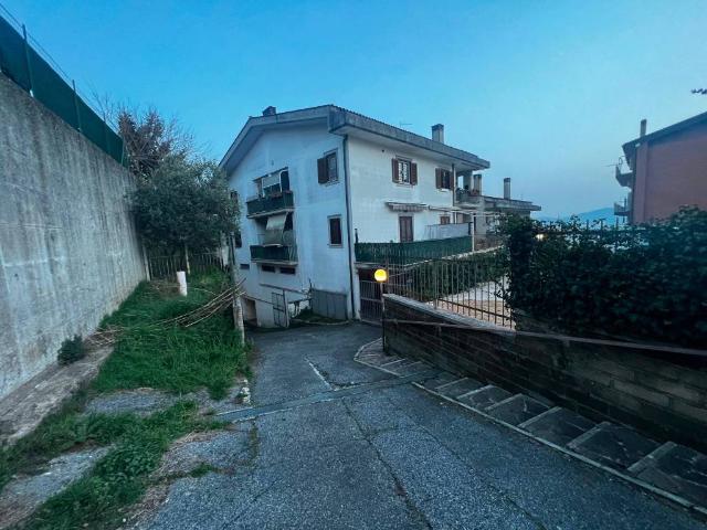 Box in vendita a Roma Capitale, Lazio