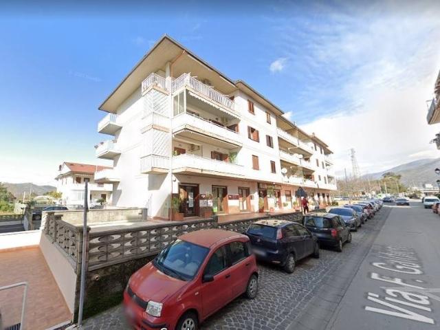 Box in vendita a Roccapiemonte, Campania