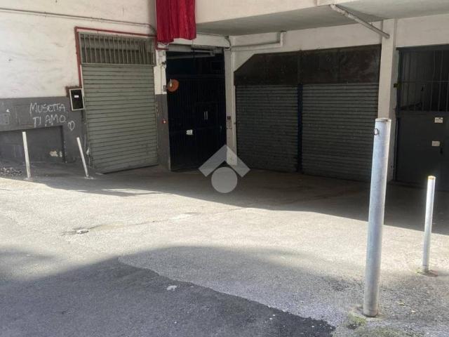 Box in vendita a Collatino, Roma Capitale