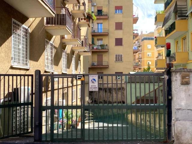 Box in vendita a Monte Sacro, Roma