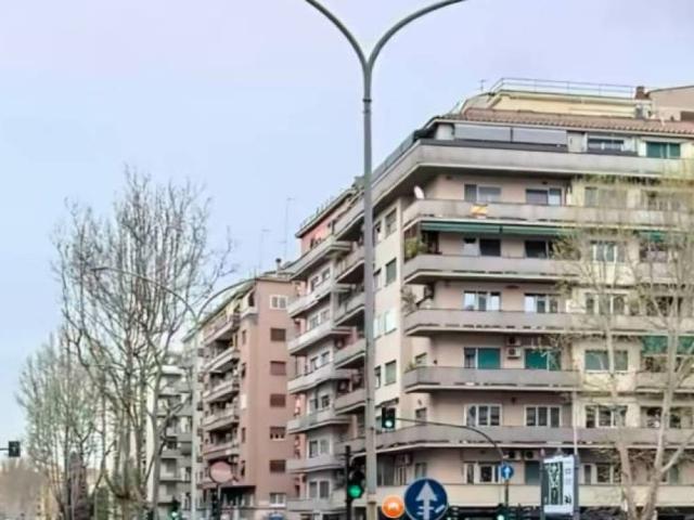 Box in vendita a Municipio Roma I, Roma Capitale