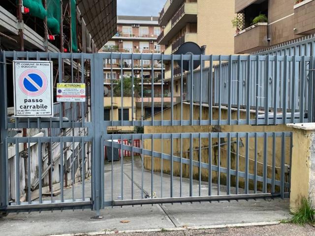 Box in vendita a Municipio Roma III, Roma Capitale