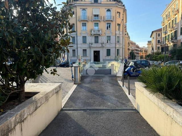 Box in vendita a Municipio Roma II, Roma Capitale
