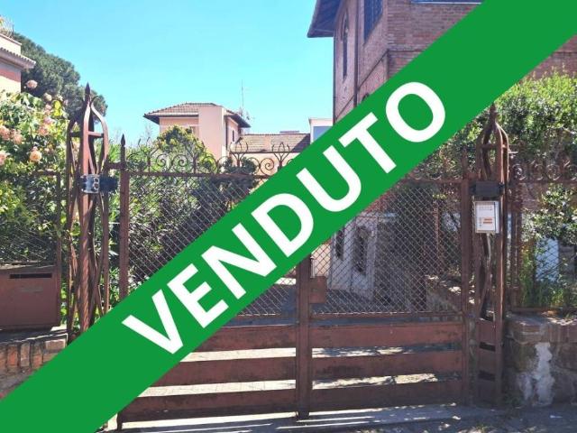 Box in vendita a Municipio Roma III, Roma Capitale