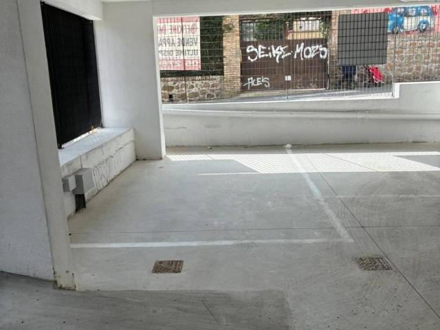 Box in vendita a Municipio Roma V, Roma Capitale