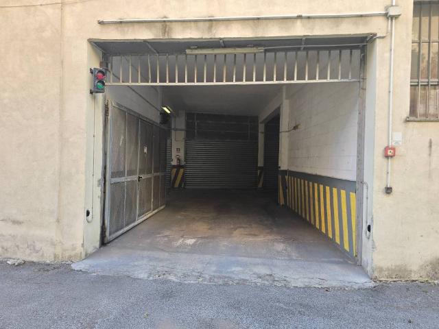 Box in vendita a Tor Marancia, Roma
