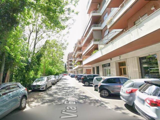 Box in vendita a Monte Sacro Alto, Roma