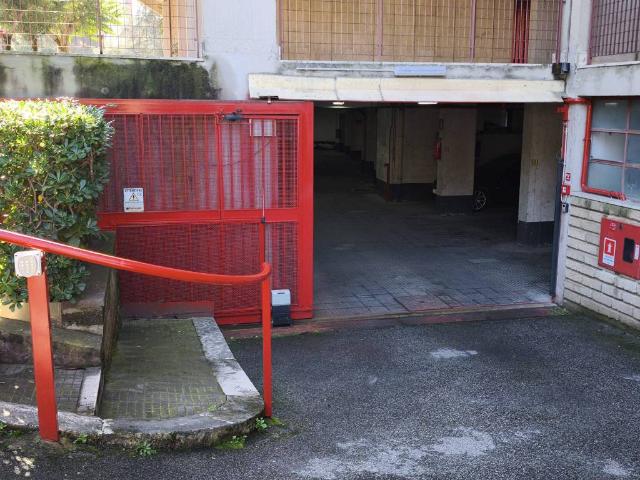 Box in vendita a Municipio Roma III, Roma Capitale
