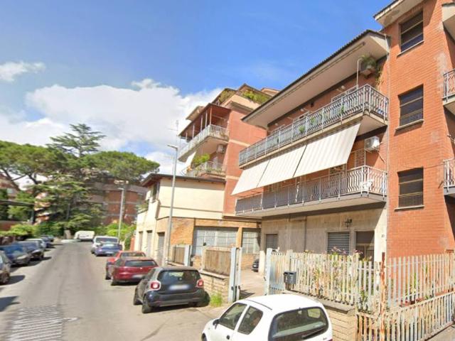 Box in vendita a Saxa Rubra, Roma Capitale