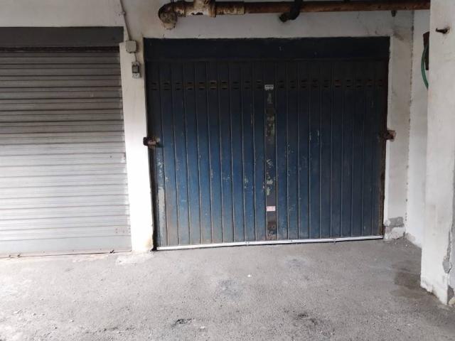 Box in vendita a Lido di Ostia, Roma Capitale