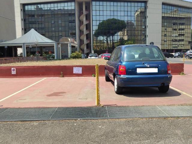 Box in vendita a Municipio Roma III, Roma Capitale