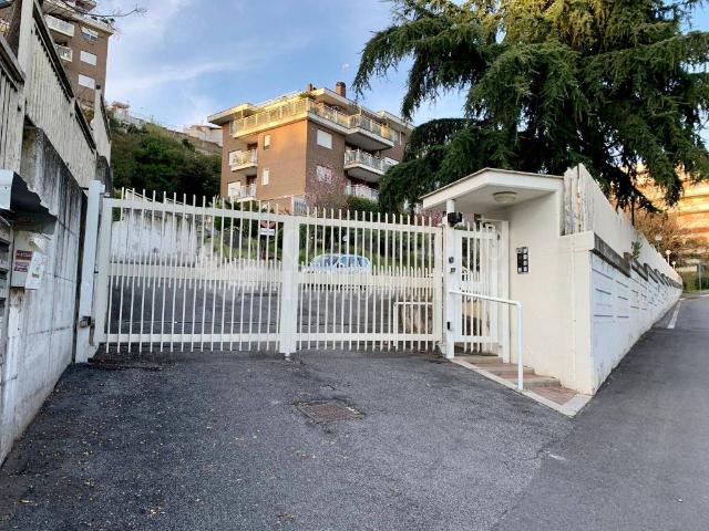 Box in vendita a Settebagni, Roma Capitale