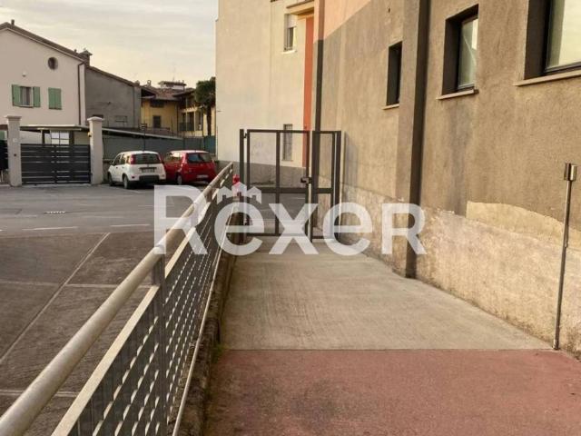 Box in vendita a Romano Di Lombardia, Lombardia