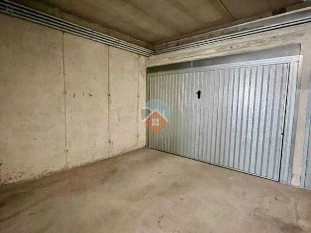 Box in vendita a Comunità della Vallagarina, Borgo Sacco