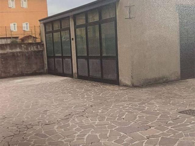 Box in vendita a Comunità della Vallagarina, Borgo Sacco