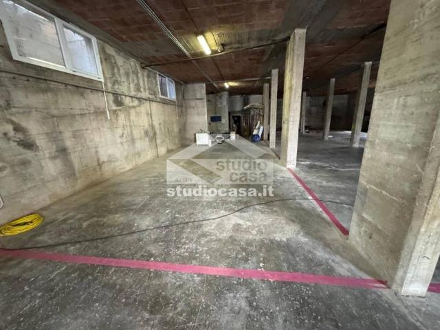 Box in vendita a Comunità della Vallagarina, Borgo Sacco