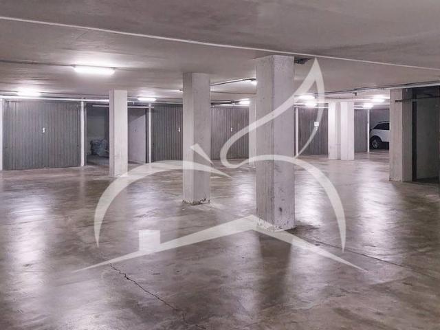 Box in vendita a Comunità della Vallagarina, Borgo Sacco