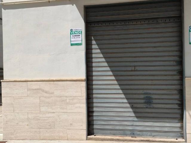 Box in vendita a Puglia, Bari