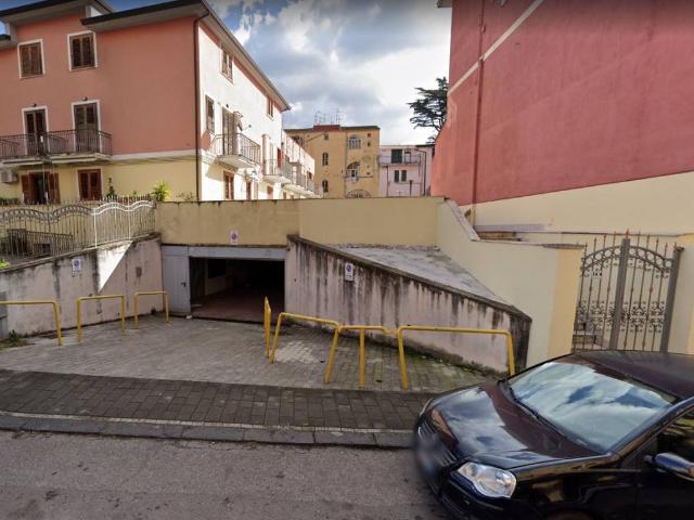 Box in vendita a Fratte, Salerno