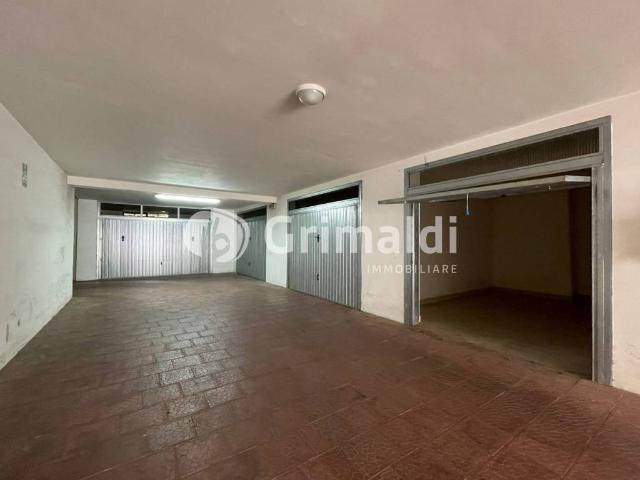 Box in vendita a Fratte, Salerno
