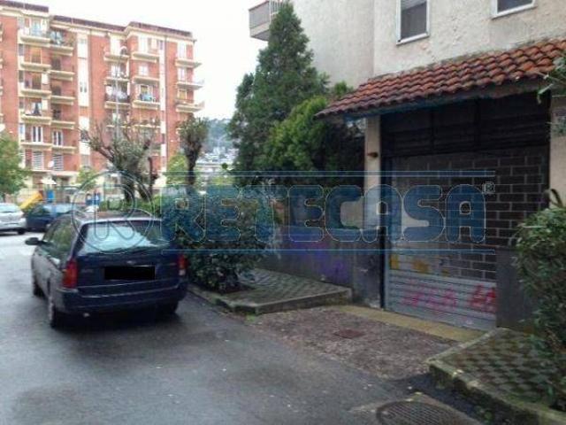 Box in vendita a Salerno, Campania