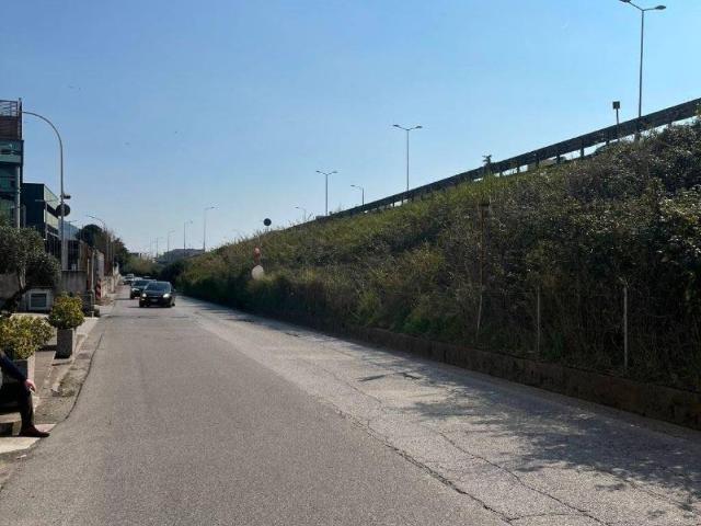 Box in vendita a Salerno, Campania
