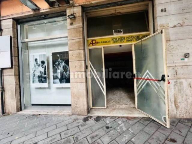 Box in vendita a Salerno, Campania