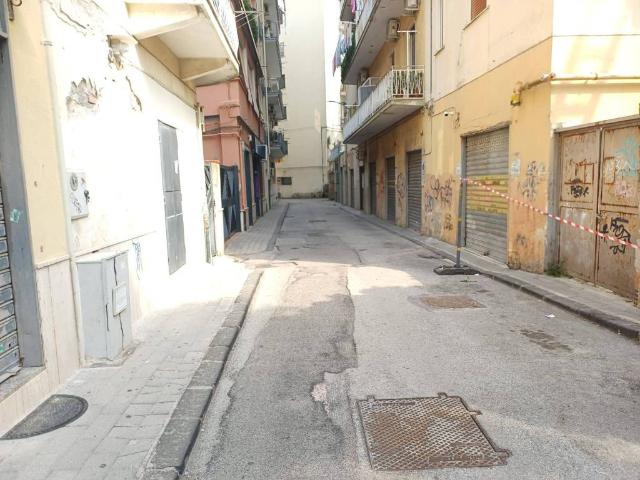 Box in vendita a Salerno, Campania