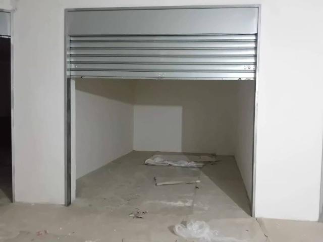 Box in vendita a Salerno, Campania