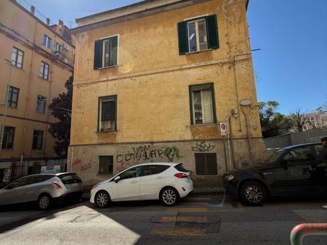 Box in vendita a Salerno, Campania