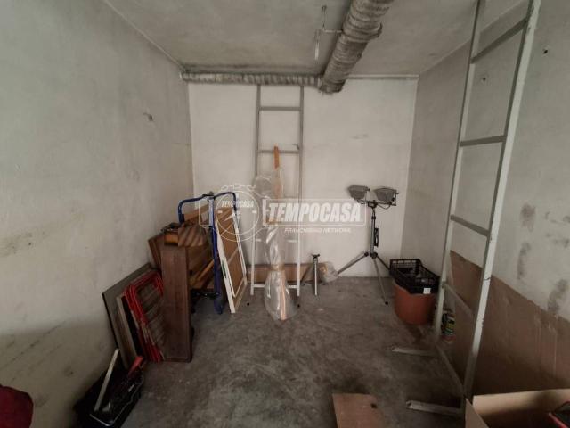 Box in vendita a Salsomaggiore Terme, Reggio Emilia