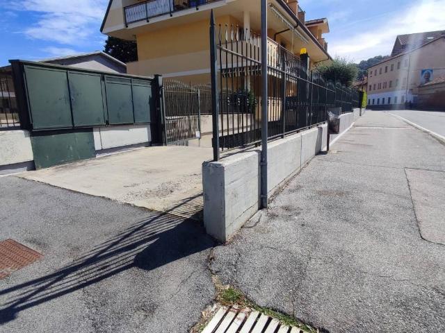 Box in vendita a Piemonte, Cuneo