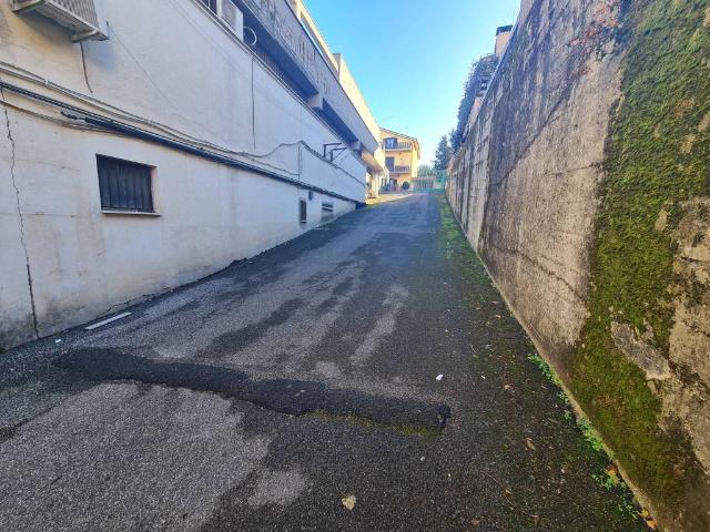 Box in vendita a Roma Capitale, Lazio