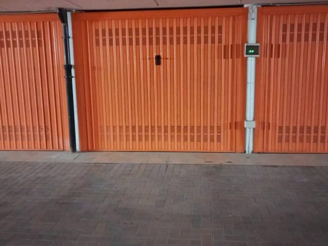 Box in vendita a San Donato Milanese, Lombardia