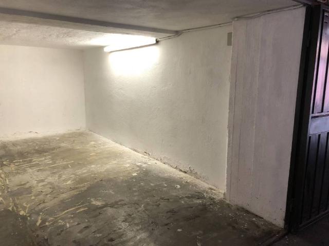 Box in vendita a Certosa di San Donato, San Donato Milanese